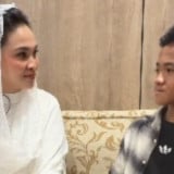 Cara Jitu Gubernur Malut Sherly Tjoanda Bangkitkan Altaf Bocah Ternate yang Dibully Efek Berbahasa Inggris: Just Ignore Them