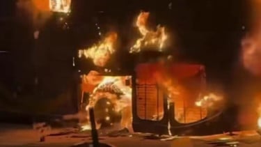 Bus Jemaah Umrah Indonesia Terbakar di Madinah, 24 Penumpang Selamat dan Tetap Dijadwalkan Pulang 31 Maret