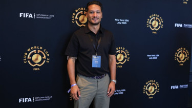 Eks Timnas Indonesia yang Pernah Latih Kanada Sambangi Maarten Paes Jelang Hadapi Bulgaria, OTW Gabung Staf John Herdman?