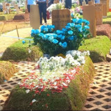 Keluarga Rayakan Ulang Tahun Vidi Aldiano ke 36 dengan Potong Kue dan Doa di Makam Bersama Vidies