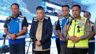 Arus Balik Lebaran 2026, Kakorlantas dan Menhub One Way Lokal Presisi Tol Trans Jawa Resmi Dihentikan