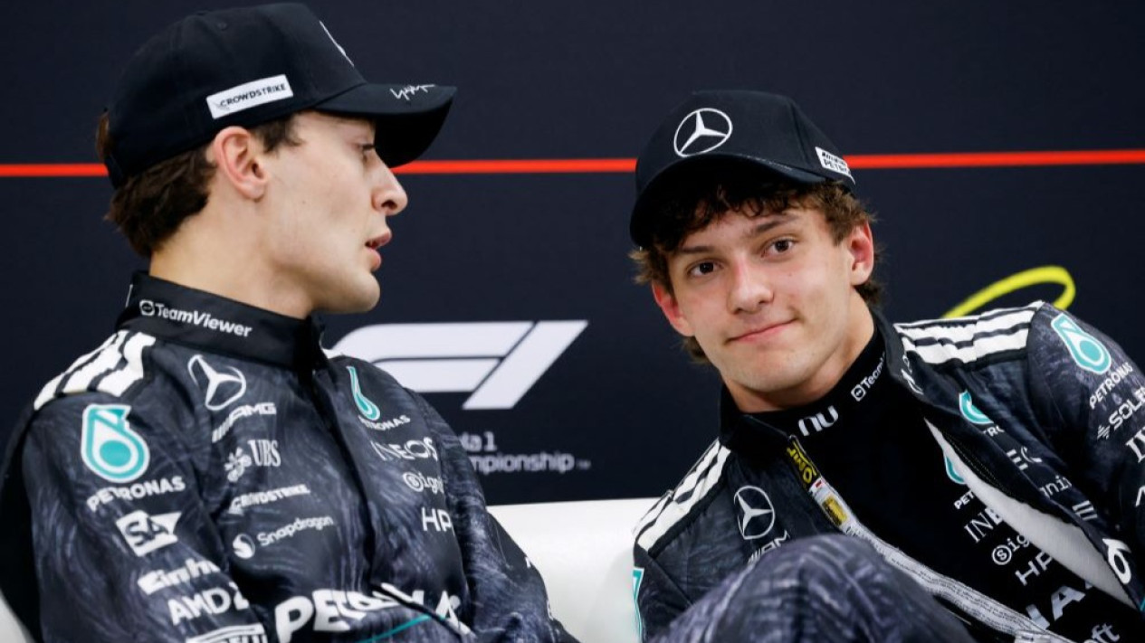 Gagal Podium di Suzuka, George Russell Blak-blakan Akui Mulai Tertekan dengan Performa Gemilang Kimi Antonelli di Mercedes
            - galeri foto