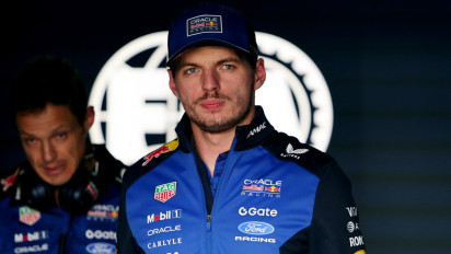 Sulit Adaptasi dengan Regulasi Baru, Max Verstappen Buka Suara soal Rumor Pensiun di Akhir Musim F1 2026: Saya Memikirkan...