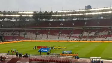 Pertandingan Perebutan Juara Ketiga FIFA Series 2026 Ditunda, Stadion GBK Diguyur Hujan Deras
