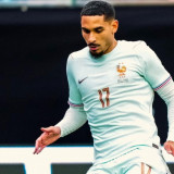 Liverpool Siap Gigit Jari, Bayern Munchen Tancap Gas Tikung Perburuan Bek Prancis Maxence Lacroix