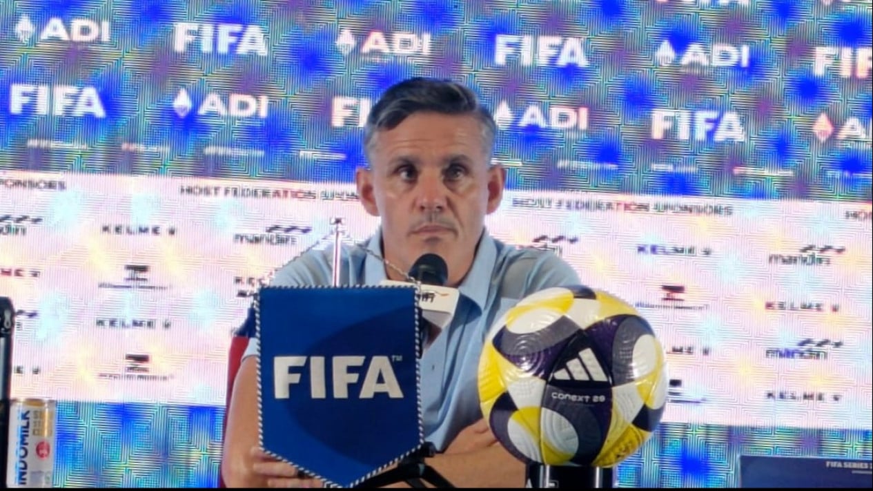 Bersinar di FIFA Series 2026, John Herdman Panggil 2 Pemain Bintang Timnas Indonesia Ini untuk Piala AFF 2026?
            - galeri foto