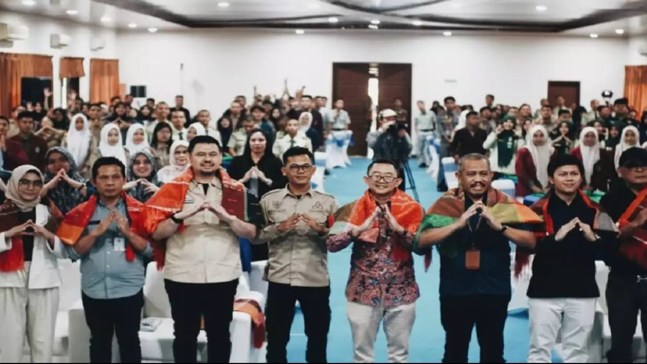 APMI dan BPDP Gelar, APMI Data Intelligence: Sentiment Analysis of Oil Palm
            - galeri foto