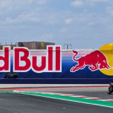 Menang dengan Motor Rusak, Marco Bezzecchi Ungkap Insiden Berbahaya dengan Pedro Acosta di COTA