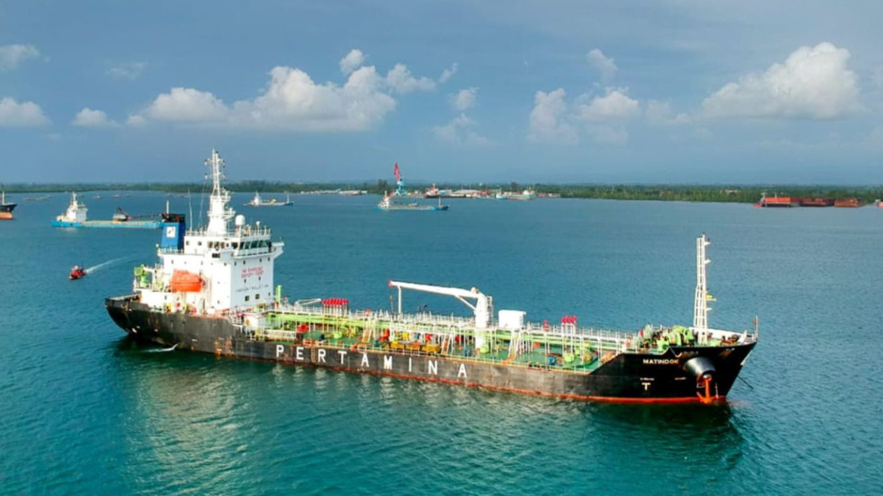 Hadapi Gejolak Geopolitik, Begini Dukungan Armada Logistik Laut Pertamina Patra Niaga untuk Jaga Pasokan Energi Nasional
            - galeri foto