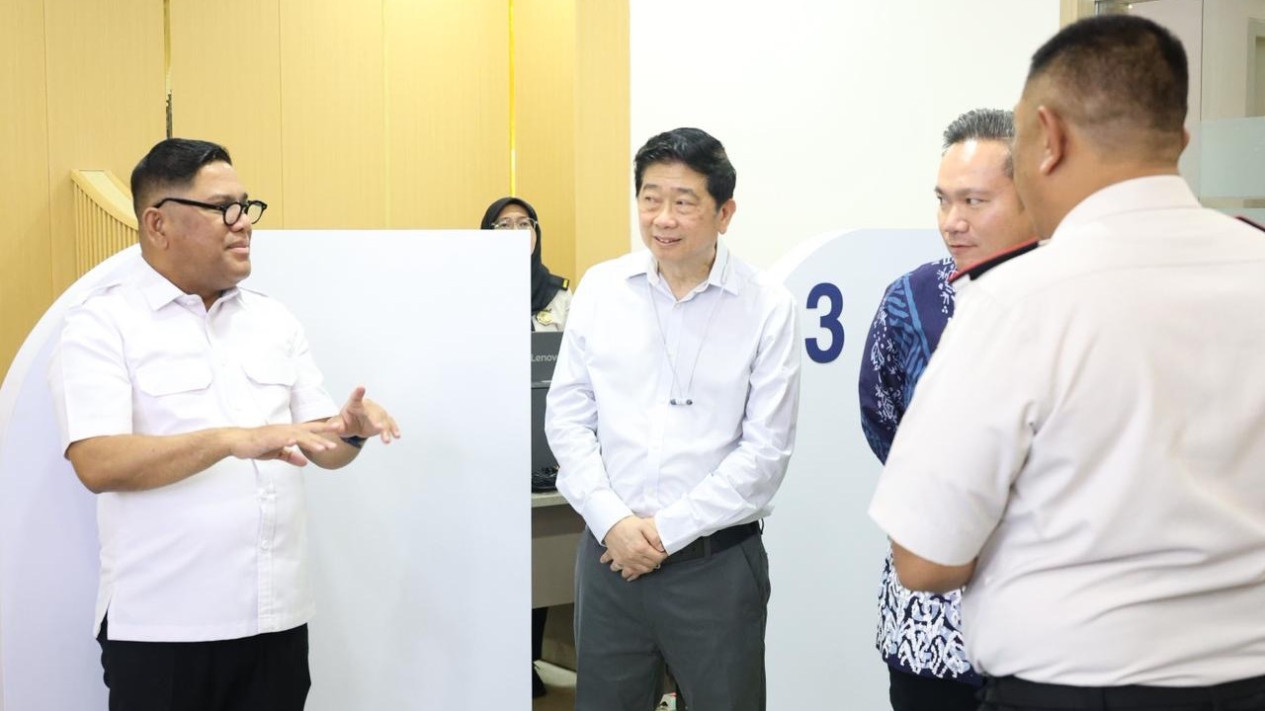 Dekatkan Layanan, Immigration Lounge Resmi Hadir di Delipark Mall Medan
            - galeri foto