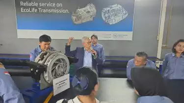 Kembangkan Wawasan Teknologi Pertahanan, Mahasiswa UNHAN RI Studi Visit ke Industri Otomotif Militer di Bekasi