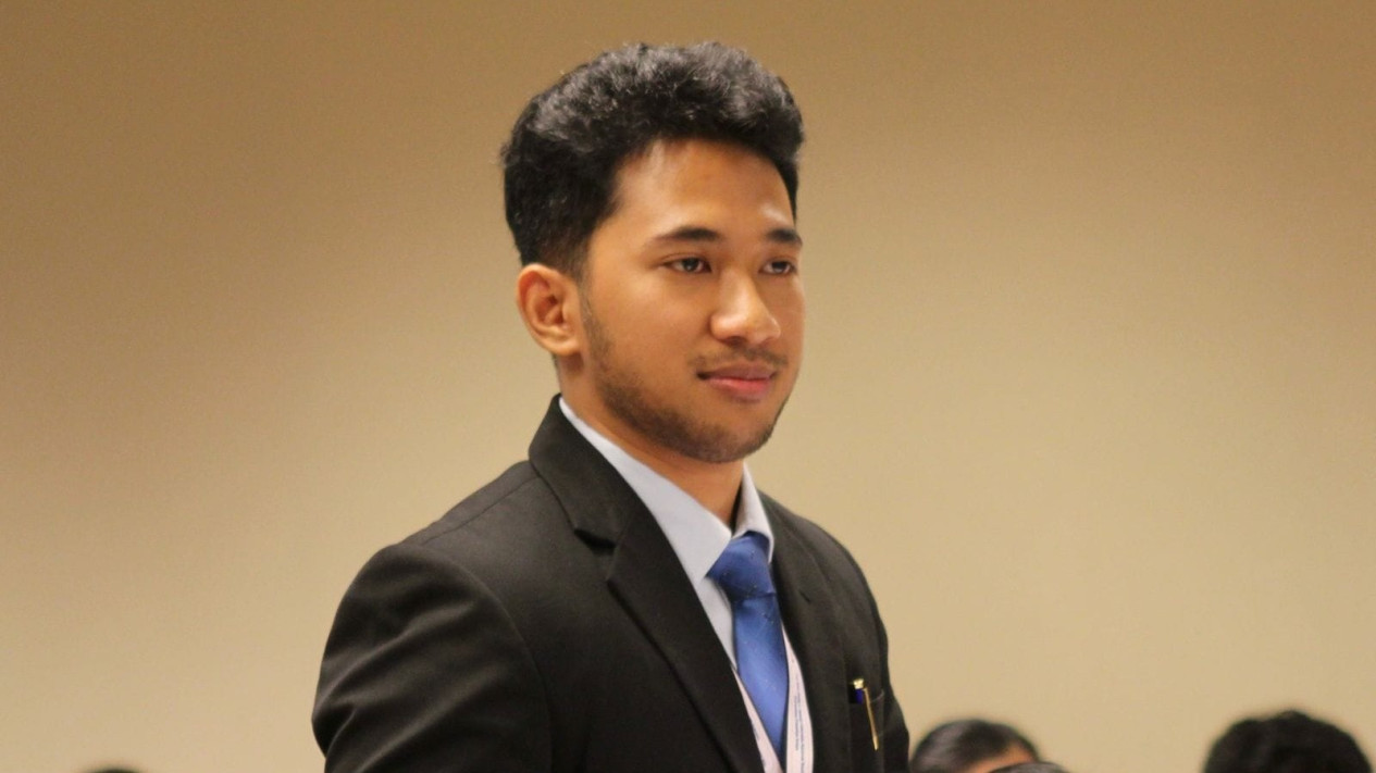 Cetak Sejarah Baru, Musisi Muda Asal Indonesia Diterima di Oxford University
            - galeri foto