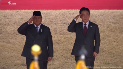 Momen Hangat di Blue House, Prabowo Disambut Pelukan Presiden Korea Selatan Lee Jae Myung