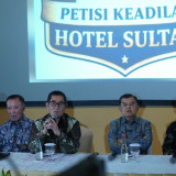 JK dan Din Syamsuddin Pasang Badan untuk Hotel Sultan, Teken Petsi Tolak Perampasan dan Peringatkan Dampaknya