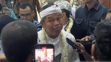 Dedi Mulyadi Suruh Siswa Jalan Kaki dan ASN WFH Sebelum Instruksi dari Pusat, Hasilnya Bikin Geleng-geleng