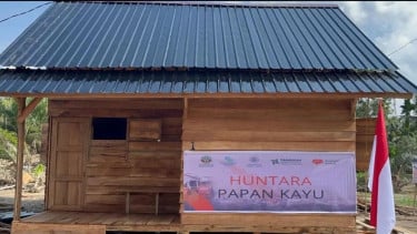 Pemerintah Manfaatkan Kayu Gelondongan yang Hanyut Saat Bencana Banjir Sumatera Jadi Material Huntara
