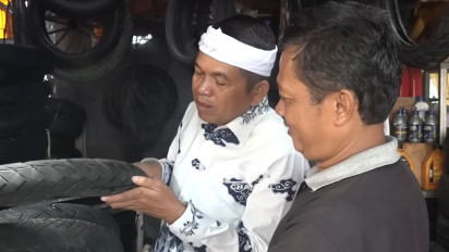 KDM Bongkar Bengkel Kumuh di Cirebon, Si Tukang Tambal Ban Justru Bahagia Tempat Usahanya Dirobohkan: Mau Pak