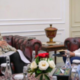 Terungkap, Isi Pembahasan Pertemuan Seskab Teddy dengan Wapres Gibran