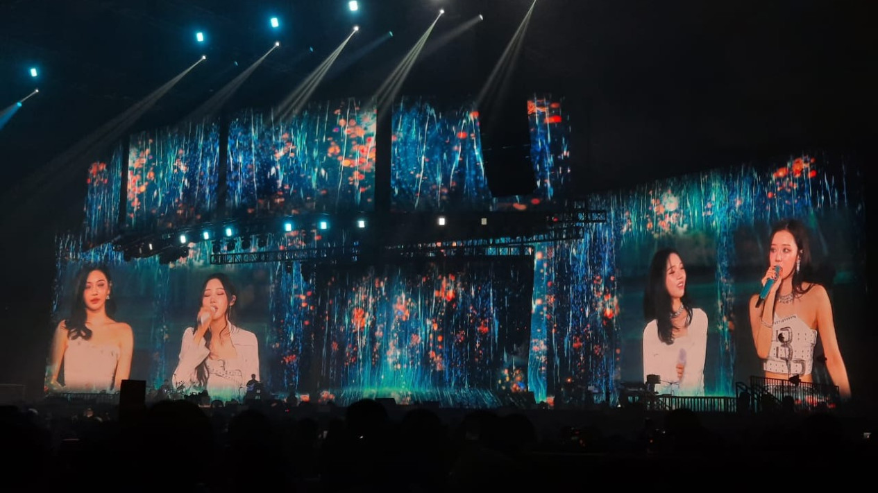 Hanya Sebentar di Indonesia, aespa Janji Segera Kembali Hingga Spill Album Baru
            - galeri foto