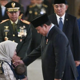 Prabowo Kecam Serangan yang Tewaskan Tiga Prajurit TNI di Lebanon, Tegaskan Negara Hormati Pengorbanan Putra Terbaik Bangsa