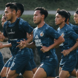 Stiker Semen Padang Komentari Kehadiran Pemain Naturalisasi di Persib 