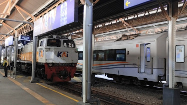 KA Bangunkarta Anjlok di Bumiayu Brebes, Belasan Kereta Api Memutar Lewat Semarang