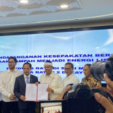 8 Kepala Daerah di Jabar Teken Kerjasama Proyek PSEL