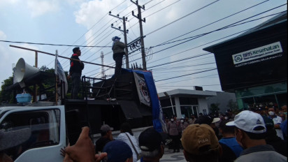 BPJS Kesehatan Nonaktifkan Peserta, Buruh PT Pakerin Demo di Mojokerto