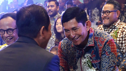 Kementerian Lingkungan Hidup Berikan Pengharagaan Green Leadership ke Maroef Sjamsoeddin