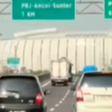 Viral Senggolan Mobil Innova dan Livina di Jalan Tol, Polisi Ungkap Kronologinya