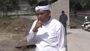 Dedi Mulyadi Tegur Keras Kontraktor, Proyek Gedung Memakan Jalan Provinsi dan Belum Miliki IMB: Bapak Pelit