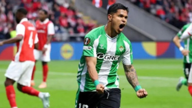 Hasil Liga Europa: Braga Gagal Menang! Penalti Cucho Hernandez Selamatkan Real Betis