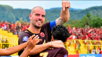 Wiljan Pluim Bongkar Alasan Pemain Naturalisasi Timnas Indonesia Simpan Paspor Ganda, Ternyata Cuma Demi Uang