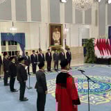 Prabowo Lantik Pimpinan Hingga Anggota Ombudsman RI, Sumpah Anti Suap dan Setia UUD 1945