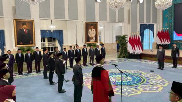 Prabowo Lantik Pimpinan Hingga Anggota Ombudsman RI, Sumpah Anti Suap dan Setia UUD 1945