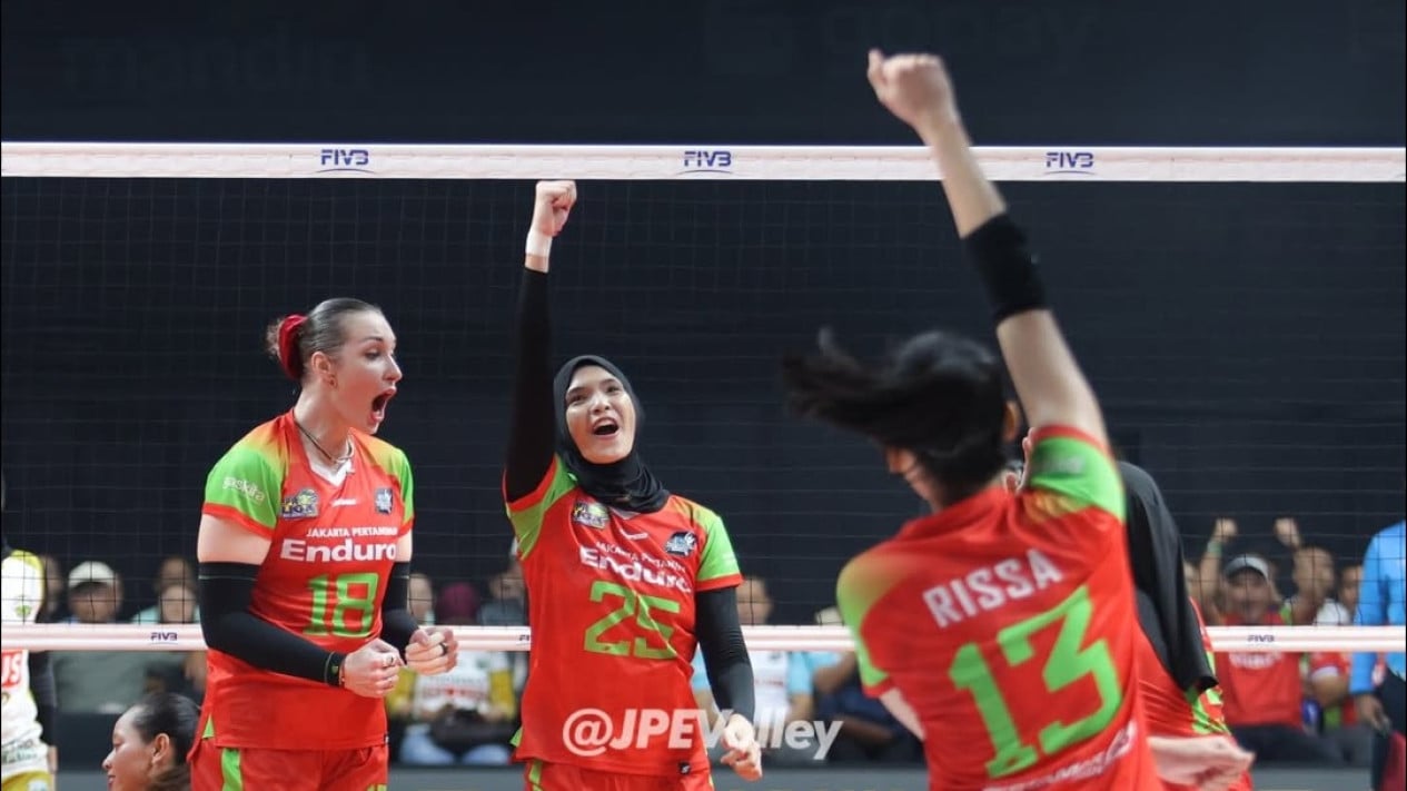 Tak Ada yang Bisa Membendung Service Ace Brutal Jakarta Pertamina Enduro, Bikin Gresik Phonska Gemetar di Final Four Proliga 2026!
            - galeri foto