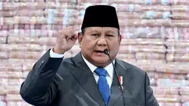 Melihat Kondisi Rakyat, Presiden Prabowo Beri Peringatan Keras ke Pejabat