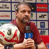 Mauricio Souza Minta Para Pemain Jaga Emosi Demi Tak Rugikan Persija Jakarta saat Hadapi Persebaya Surabaya