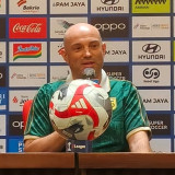 Pelatih Persebaya Surabaya: Tekanan Ada di Persija Jakarta, Mereka Belum Menang 3 Pertandingan!