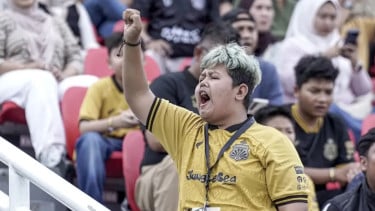 Suara Hati Badru Dihadiahkan HP oleh Sumardji, Buntut Dijambret Sebelum Bhayangkara FC Permalukan Persija
