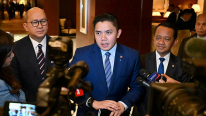 Ditanya Indonesia Bakal Chaos, Teddy Langsung Bantah:Tidak Ada Itu