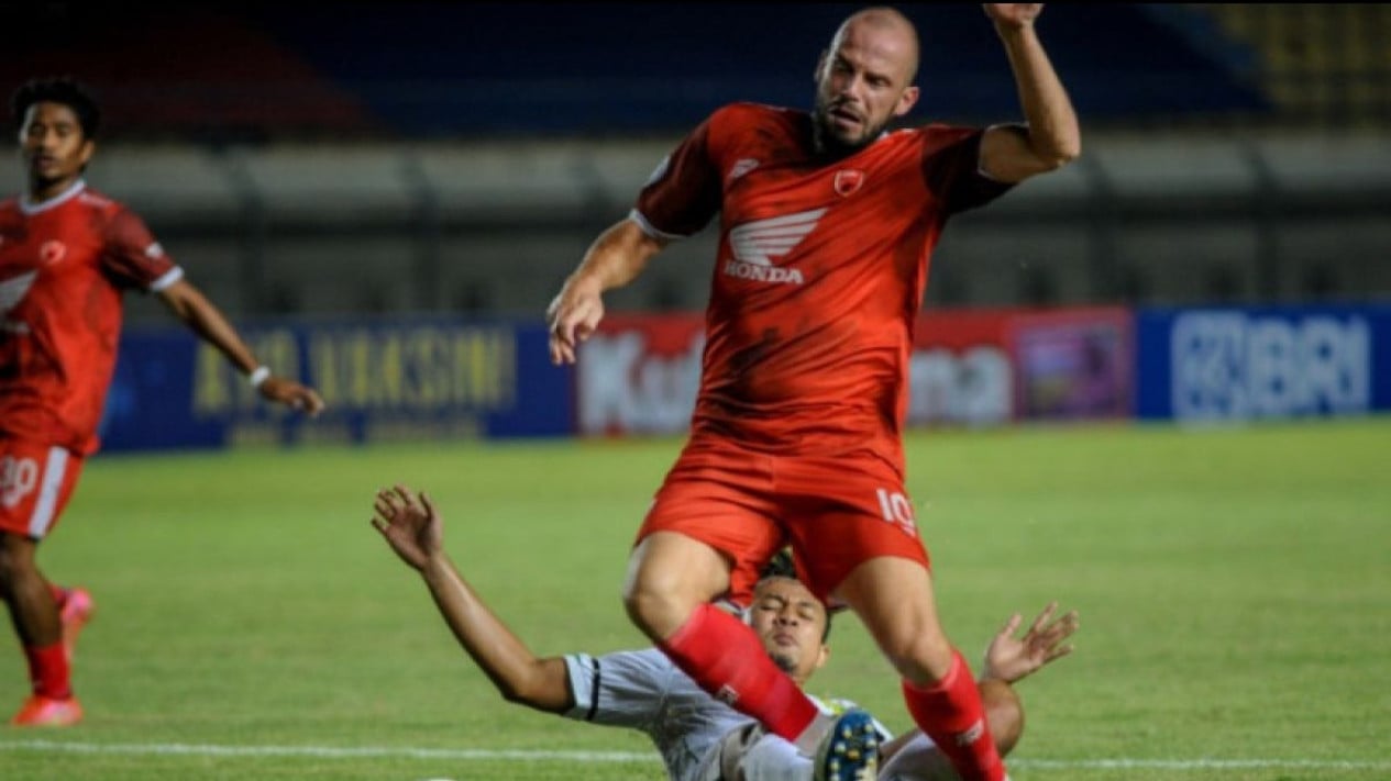 Masih Ingat Anco Jansen? Eks PSM Makassar Asal Belanda yang Sebut Indonesia Negara Miskin Nol Prestasi, Begini Kabarnya
            - galeri foto