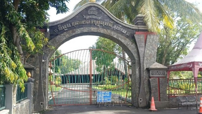 Pasca Terjaring OTT KPK, Pendopo Kongas Arum Kusumaning Bangsa Tertutup Rapat