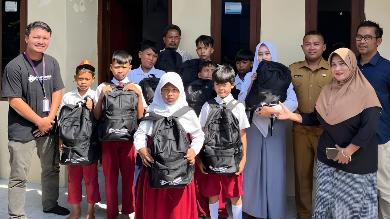 CSV Menjadi Pendekatan Fiberstream dalam Memperkuat Kehadiran dan Kontribusi di Masyarakat
            - galeri foto