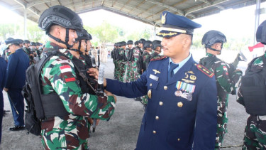 Batalyon Parako 463 Pasgat Lepas Prajurit Pancawara Melaksanakan Satgas Pamtas RI-PNG