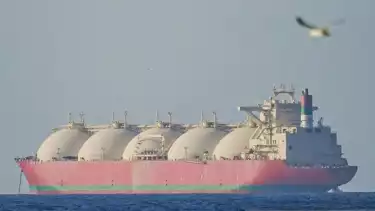 Uni Eropa Serukan Pembukaan Kembali Selat Hormuz