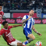 Prediksi Skor Persib Bandung vs Bali United di Super League 12 April 2026