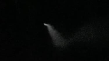 Geger Benda Langit Bercahaya Muncul di Malang Disebut Rudal, BMKG Bilang Begini