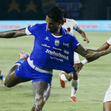 Persib Kena Kartu Merah, Bali United Rusak Rekor Clean Sheet Teja Paku Alam di Kandang