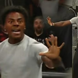 IShowSpeed Kena Mental! Tabrak LA Knight di WWE Sambil Berulang Kali Ucap ‘Wallahi’ Viral